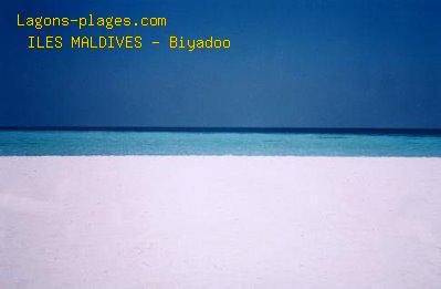 Plage des MALDIVES  Biyadoo